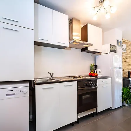 Maia Lena Zweizimmerwohnung * Maslenica