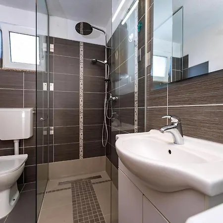 Maia Lena Zweizimmerwohnung Apartment *